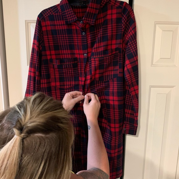 Red and blue flannel tunic - Picture 3 of 4